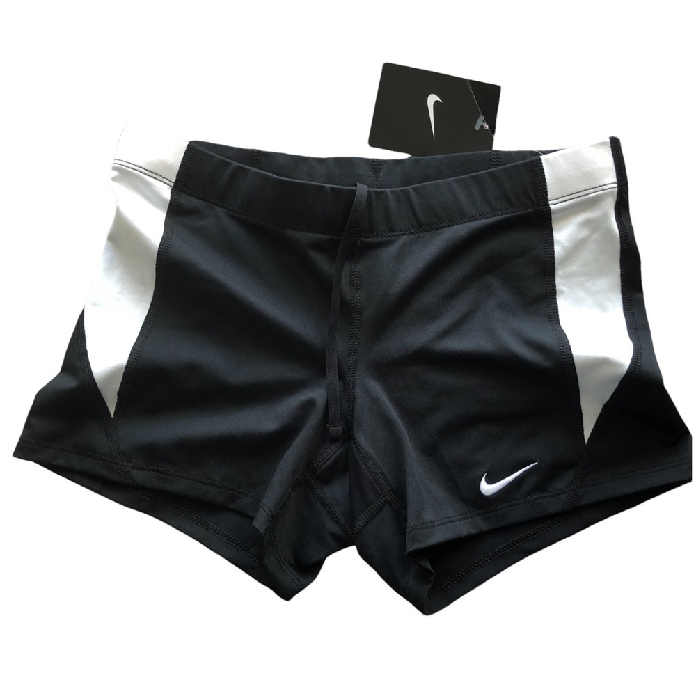 Nike activewear short shorts